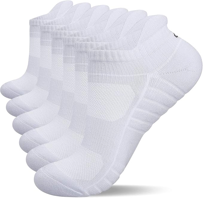 Athletic socks that do not leave your feet sweaty but keep them dry during the day
